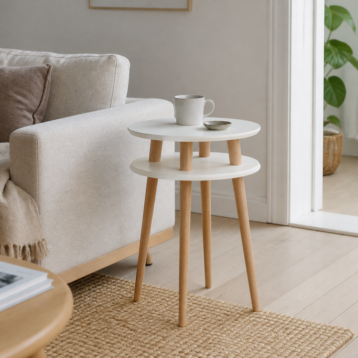 UFO Sidebord diameter 45cm x H 61cm - Hvid – hero i naturlig brug