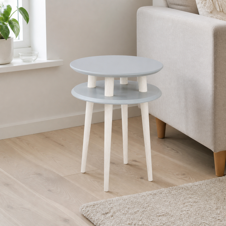 UFO Sidebord diameter 45cm x H 61cm - Lysegrå bordplade/hvide ben – hele produktet lukket i hjemmet