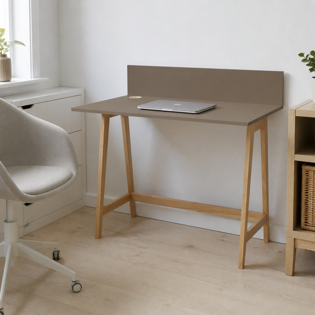LUKA Asketræ Skrivebord 110x50cm Brun – vigtigste funktion