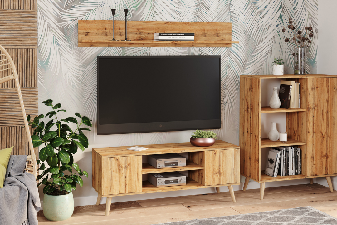 Lav TV-kommode, naturfarvet, højde 50 cm, bredde 135 cm, dybde 40 cm