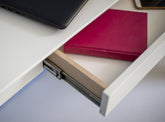 MAMO Skrivebord 65x40cm - Pink / Hvide ben