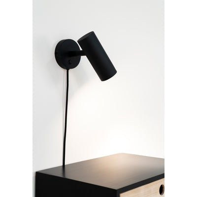 Paris Væglampe - Lampe i sort med stofledning på 190 cm Pære: GU10/5W LED IP20