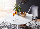 Lille spisebord i minimalistisk skandi-look, 75x75x74 cm, hvid højglans