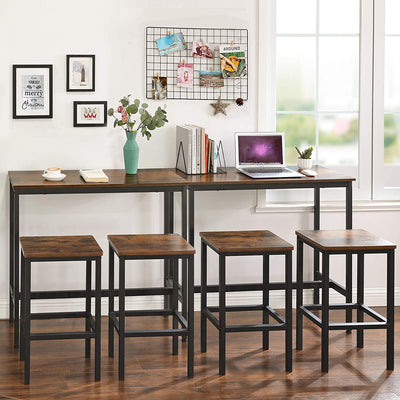 Barbord med robust metalstel i industrielt design med bærbar computer og kaffe i stuen, kan sættes sammen til en perfekt siddeplads