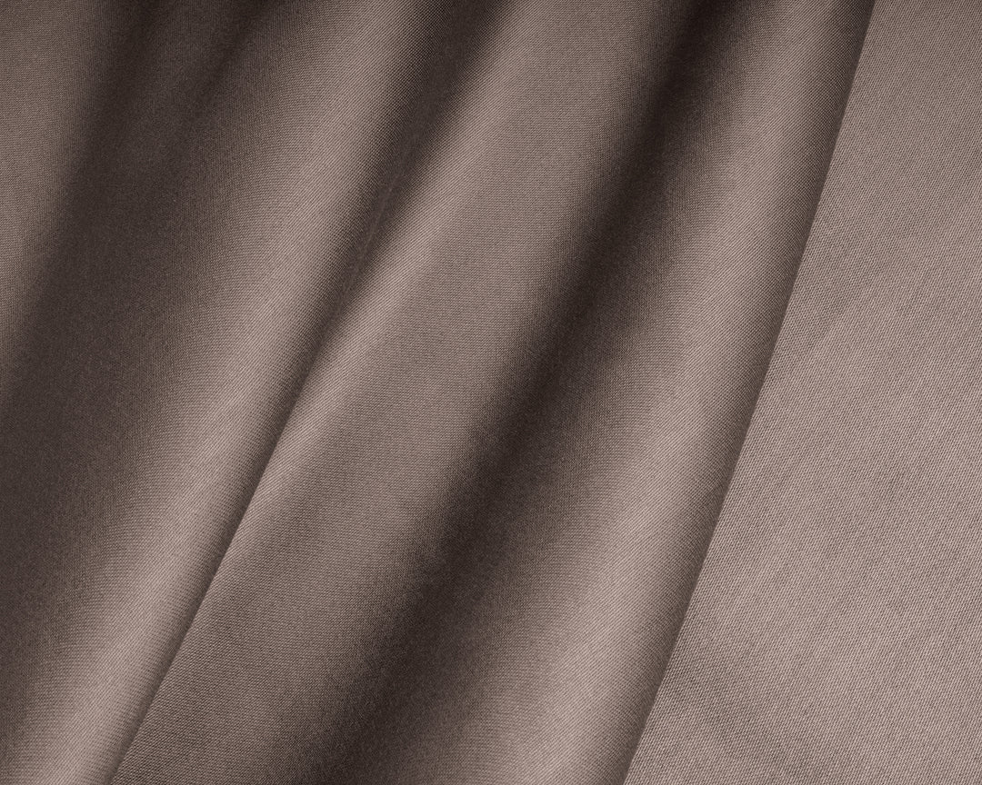 Lagen i satin, taupe 70 x 200 cm