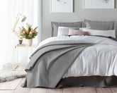 Wayfair sengetæppe, 260 x 250 cm, sølv