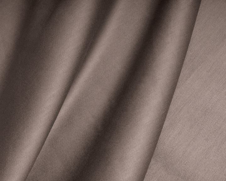 Lagen i satin til topmadras, taupe 180 x 200 cm