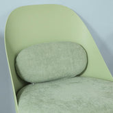 Lænestol med skammel i skandinavisk stil, grøn